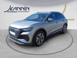 Argent fleuret métallisé Utilisé 2023 Audi Q4 e-tron Advanced SUV | 43 990 € (Bon prix)