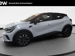 Blanc Utilisé 2024 Renault Captur Evolution SUV | 16 890 € (Bon prix)