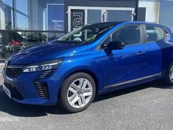 Bleu Utilisé 2024 Renault Clio V Evolution Berline | 17 299 € (Prix juste)
