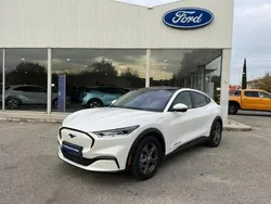 Blanc Utilisé 2022 Ford Mustang Mach-E Extended Range SUV | 39 900 €