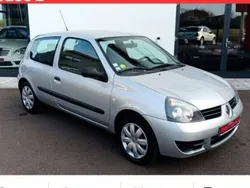 Gris Utilisé 2007 Renault Clio II Campus Citadine | 3 490 €
