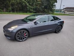 Gris Utilisé 2019 Tesla Model 3 Performance Berline | 22 200 € (Bon prix)