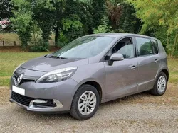 Gris Utilisé 2013 Renault Scénic III Dynamique Monospace | 6 490 € (Bon prix)