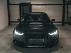 Bleu Utilisé 2016 Audi RS6 Sport Break | 73 900 € (Prix assez cher)