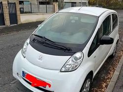 Utilisé 2017 Peugeot iON Active Citadine | 3 800 €