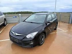 Noir Utilisé 2012 Hyundai i30 Citadine | 3 990 €