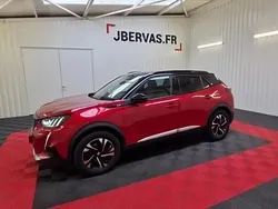 Rouge Utilisé 2021 Peugeot 2008 GT SUV | 19 990 € (Prix juste)