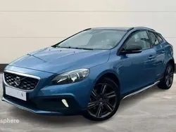 Bleu Utilisé 2016 Volvo V40 CC Momentum Break | 13 799 €