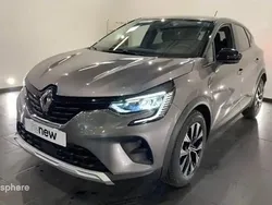 Gris Utilisé 2022 Renault Captur Evolution SUV | 16 499 € (Prix juste)