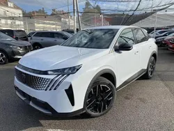 Noir Nouvelle 2025 Peugeot 3008 Allure SUV | 31 590 € (Prix juste)