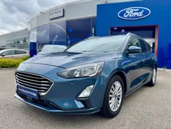 Bleu azur mã©tallisã© Utilisé 2022 Ford Focus Titanium X Break | 18 299 € (Prix juste)
