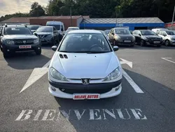 Blanc Utilisé 2006 Peugeot 206 Berline | 3 490 € (Prix juste)