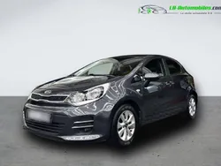 Utilisé 2016 Kia Rio Citadine | 12 800 € (Prix assez cher)