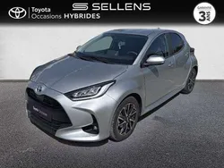 Utilisé 2022 Toyota Yaris Hybrid Design Berline | 20 490 € (Prix juste)
