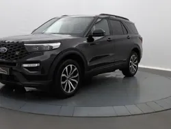 Noir Utilisé 2021 Ford Explorer Platinum SUV | 49 990 € (Prix juste)