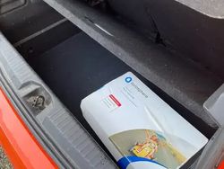 Orange Utilisé 2019 Renault Clio GrandTour Intens Break | 8 500 €