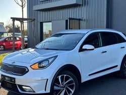 Blanc Occasion 2016 Kia Niro Premium SUV | 15 490 € (Prix assez cher)
