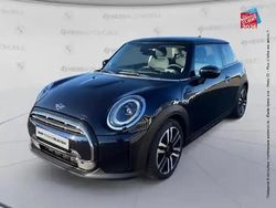 Enigmatic black Occasion 2022 Mini Cooper Premium Plus Citadine | 25 999 € (Prix juste)