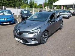 Gris Occasion 2023 Renault Clio V Business Citadine | 14 590 € (Prix juste)