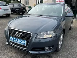 Gris Utilisé 2012 Audi A3 Sportback Ambiente Berline | 12 200 €