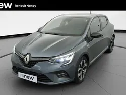 Gris Utilisé 2022 Renault Clio V LIMITED Citadine | 15 298 € (Prix juste)