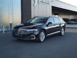 Noir Utilisé 2020 VW Passat GTE Break | 17 990 € (Prix juste)