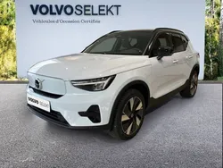 Bleu Utilisé 2024 Volvo XC40 Plus SUV | 42 312 € (Prix juste)