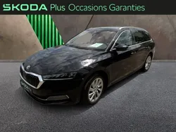 Utilisé 2023 Skoda Octavia SportLine Break | 28 453 € (Prix juste)