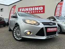Gris Occasion 2014 Ford Focus Titanium Berline | 8 490 € (Prix cher)