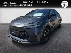 Utilisé 2025 Toyota C-HR Design SUV | 32 880 € (Prix juste)