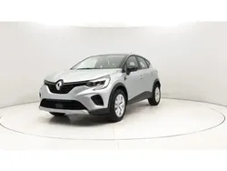 Gris Utilisé 2023 Renault Captur Equilibre SUV | 22 110 € (Prix cher)
