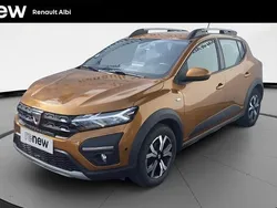 Orange Utilisé 2022 Dacia Sandero Comfort Citadine | 14 490 € (Prix juste)
