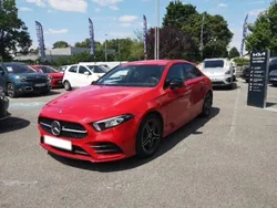 Rouge Utilisé 2019 Mercedes A180 AMG line Berline | 22 499 € (Prix juste)