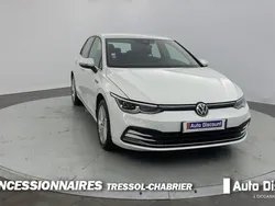 Blanc Utilisé 2020 VW Golf VII Style Berline | 21 090 € (Prix juste)