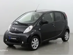 Noir Utilisé 2017 Peugeot iON Active Citadine | 5 499 € (Prix juste)