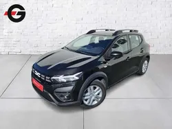 Noir Utilisé 2024 Dacia Sandero Expression Citadine | 14 790 € (Prix juste)