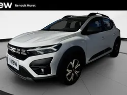 Blanc Utilisé 2022 Dacia Sandero Expression Citadine | 14 950 € (Prix juste)