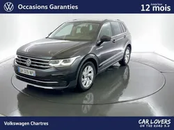 Noir Utilisé 2022 VW Tiguan Elegance SUV | 31 970 € (Prix juste)