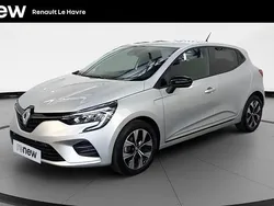 Gris Utilisé 2023 Renault Clio V Evolution Citadine | 15 990 € (Prix juste)