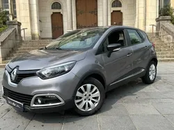 Gris Utilisé 2017 Renault Captur Zen SUV | 12 990 € (Prix juste)
