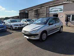 Gris Utilisé 2003 Peugeot 206 Berline | 4 499 €