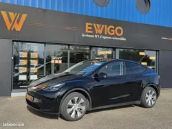 Noir Utilisé 2023 Tesla Model Y Standard Range SUV | 28 490 €