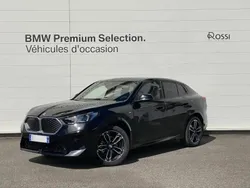 Noir Utilisé 2025 BMW iX2 M Sport SUV | 47 880 € (Prix juste)
