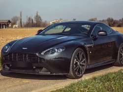 Utilisé 2014 Aston Martin V8 Vantage Coupé | 74 990 € (Prix juste)
