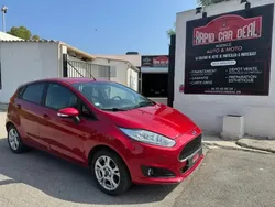 Rouge Utilisé 2017 Ford Fiesta Citadine | 10 490 € (Bon prix)