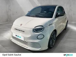Blanc Utilisé 2025 Abarth 500e Turismo Citadine | 31 890 € (Prix juste)