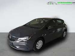 Utilisé 2016 Opel Astra Berline | 13 800 € (Prix juste)