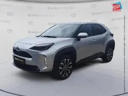 Gris Utilisé 2022 Toyota Yaris Cross Design SUV | 20 499 € (Prix juste)
