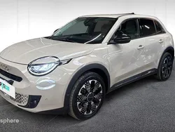 Beige Nouvelle 2024 Fiat 600E La Prima SUV | 27 280 € (Bon prix)