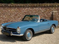 Bleu Utilisé 1968 Mercedes SL280 Cabriolet | 129 500 €